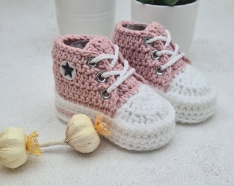 Knitted shoes for babies, crocheted sneakers, baby booties, newborn gift, christening gift, baby shower gift, birth gifts