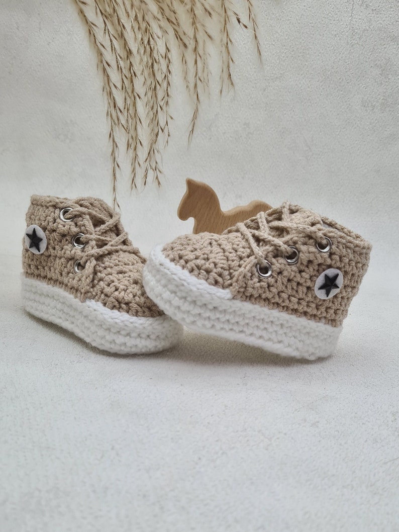 Knitted shoes for babies, baby booties, newborns, baby shoes from 0-3,3-6,6-9,9-12 months, gift, baptism, birthday, sneakers. image 1