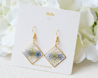 Forget me not dried flower earrings, 18K handmade pressed flower epoxy resin earrings, blue floral dangle drop earring, perfect gift for her