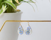 Forget me not dried flower earrings, handmade pressed flower epoxy resin earrings, dangle drop earrings, floral earring,perfect gift for her