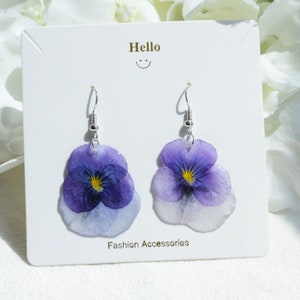 Real Violet dried flower earrings, handmade pressed flower epoxy resin earrings, dangle drop earrings, floral earring, Birthday gift for her