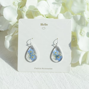 Forget me not dried flower earrings, handmade pressed flower epoxy resin earrings, dangle drop earrings, floral earring,perfect gift for her