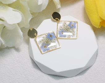 18K Gold Forget me not dried flower earrings, handmade pressed flower epoxy resin earrings, dangle drop floral earring, perfect gift for her