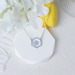 Forget me not real pressed flower necklace for women,hexagon resin necklace, dried flower jewellery birthday gifts for her, pendant necklace