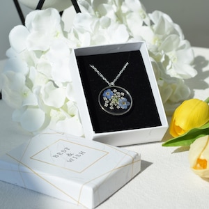 Forget me not real pressed flower necklace for women, resin necklace, dried flower jewellery gifts, birthday gifts for her, pendant necklace