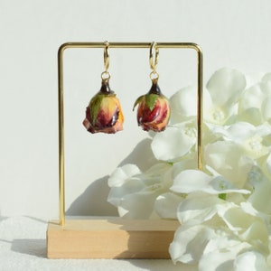 Real rose flower earrings, handmade pressed flower epoxy resin earrings, dangle drop earrings, dried floral earrings, graduation gift for he