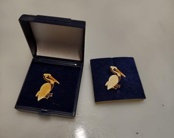 Vintage Pelikan 150 Jahre Anniversary Enamel Pin with Original Box (1988) - Rare Collectible