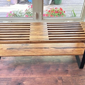 Oak Slatted Bench, Unique Color Wood, Mid-Century Modern, Scandinavian Type, George Nelson Lines, Metal Legs, Only One Available