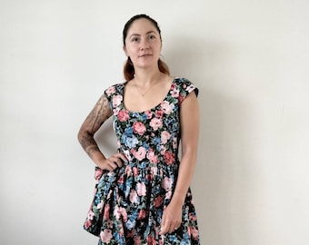 Summer cotton retro dress, size 8.