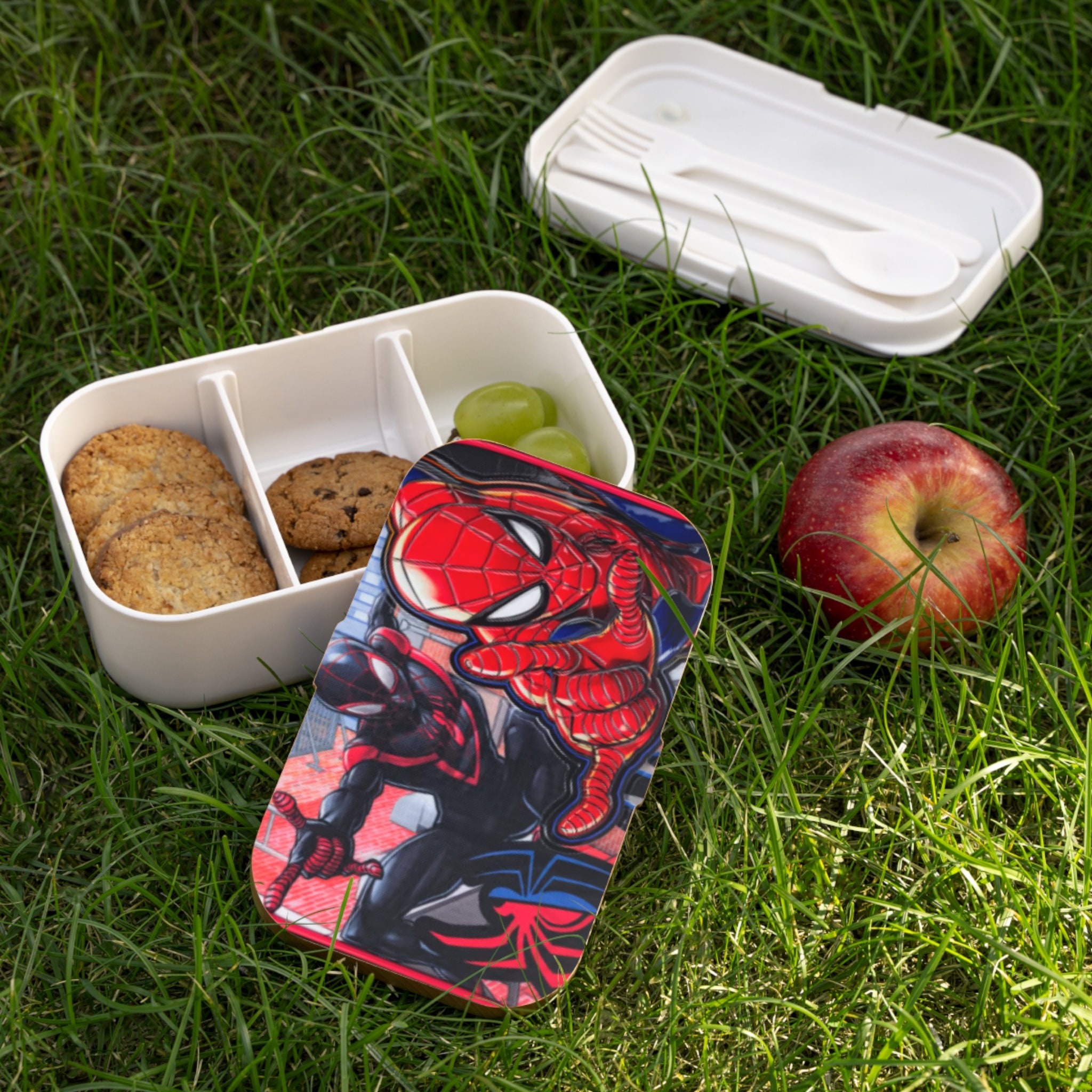 SPIDER-MAN-3 9.5 INSULATED LUNCHBOX LUNCH BAG WITH WATER BOTTLE