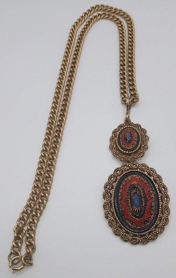 Sarah Coventry Old Vienna Pendant Necklace with D… - image 3