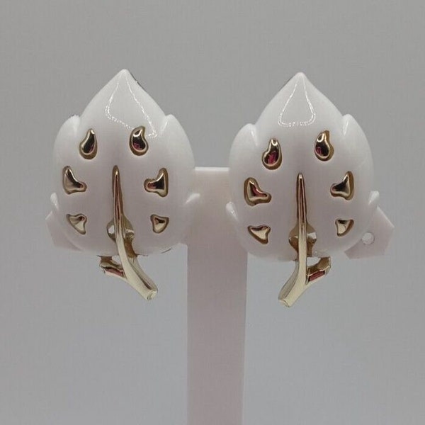 Sarah Coventry White Velvet Leaf Gold Tone Clip-On Earrings 1970's Signed