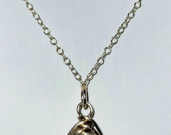Blauwe hemimorfiet 14k gold filled ketting: minimalistische edelsteenhanger