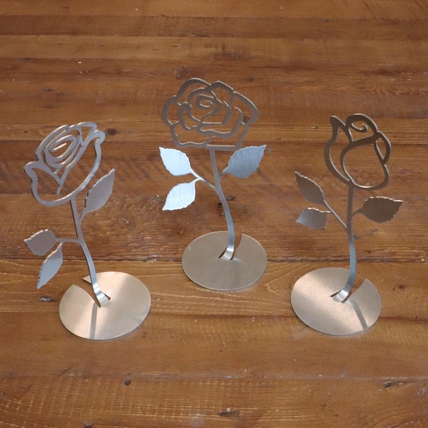 Ensemble de roses épanouies // Fichier DXF // Rose en métal // Rose en acier // Rose délicate // Découpe laser // Idée DIY // Idées de découpe de métal // Idée cadeau //