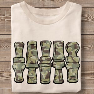 Appel de canard ancien camouflage PNG Appel de canard camouflage chasse Camouflage Sublimation Design numérique Militaire Lake Country Shirt Design Old School