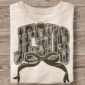 Lazo de coqueta de Jesús de camuflaje PNG, cinta de coqueta de Jesús de camuflaje antiguo, versículos bíblicos cristianos de primavera, camiseta vintage de Jesús de camuflaje para sublimación
