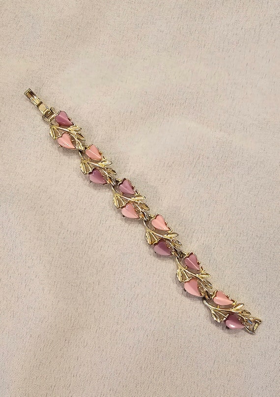 1950s vintage pink and purple lucite gold toned b… - image 3
