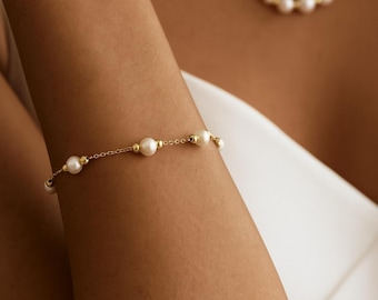 Pearl Bead Bracelet, Gold or Silver Plated, Bridesmaid Gift