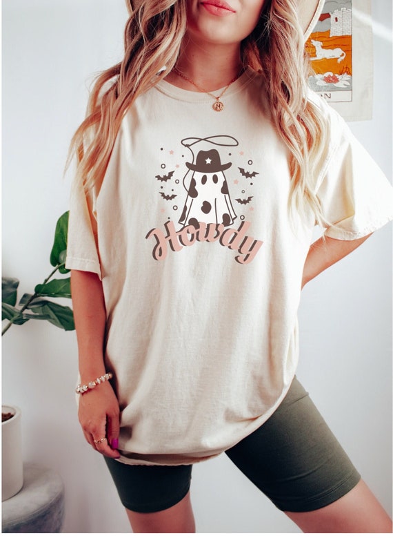 Cowboy Ghost T Shirt, Western Graphic Tee, Funny Halloween Shirt, Cowgirl Ghost Tee, Halloween Party Shirt, Howdy Ghost T Shirt, Unisex Tee