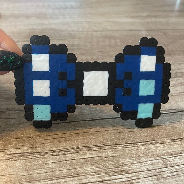 Tardis 8-bit hair bow, doctor who gift, doctor who bow tie