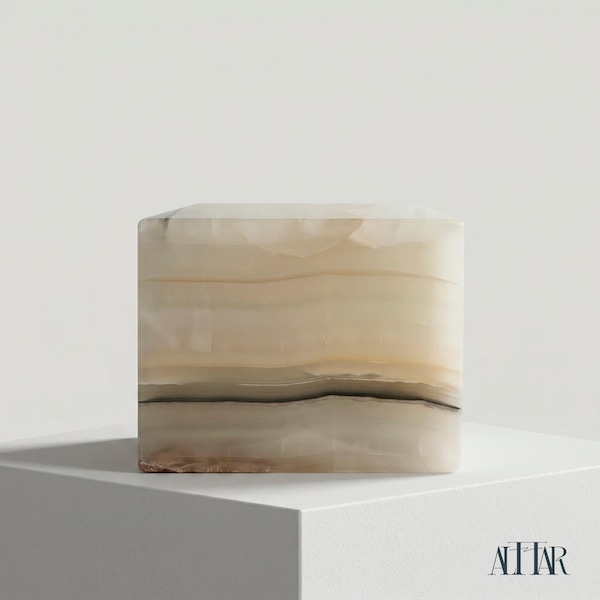 Hand-Carved White and Beige Onyx Memorial Urn: Small Natural Stone Keepsake