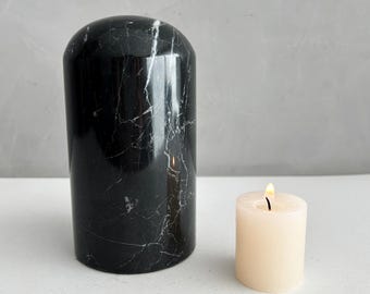 Handcrafted Black Marble Cremation Urn: Pet/Human Ashes Keepsake (25 Cubic Inches)