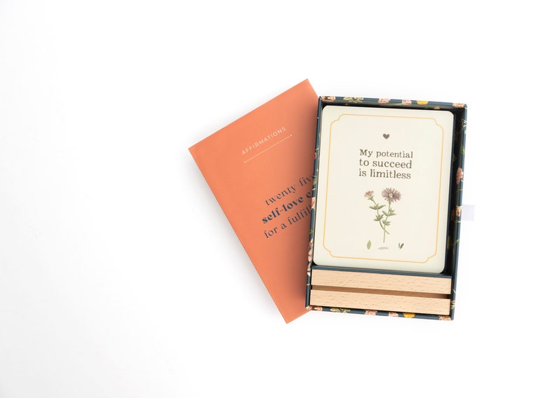 Cartes d'affirmation pour les femmes Coffret cadeau pour les soins personnels Cartes d'encouragement image 6