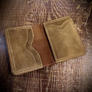 Cartera plegable de cuero genuino, billetera minimalista de cuero nobuk para hombres y mujeres, tarjetero diario, regalo de Navidad para esposo y esposa.