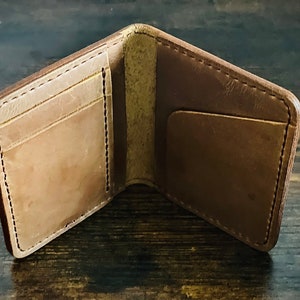 Porte-cartes à deux volets en cuir véritable fait main Porte-cartes en cuir Crazy Horse pour guichet automatique Porte-cartes vertical en cuir haut de gamme