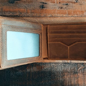 Cartera RFID premium personalizada de cuero genuino de vaca, con ranuras para tarjetas ATM, ventana para identificación, funda para efectivo, grabado personalizado de iniciales de nombre, billetera de cuero, regalo
