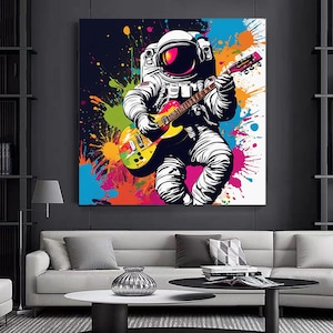 Arte de pared de graffiti de astronauta DJ con auriculares y tocando la guitarra. Impresión en lienzo de astronauta.