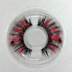 O-EM-G IT&#39;S BARBIE -- Handmade Vegan Faux Mink Luxury Lashes