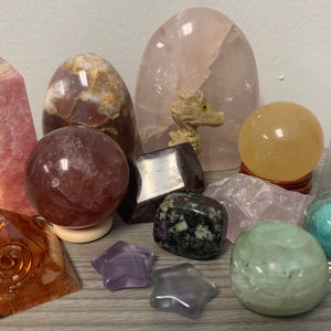 Crystal Mystery Box - High Quality Mystery Crystal Gift Box - Towers - Spheres - Carvings -Tumbles - Unique Crystals - Crystal Gift Set