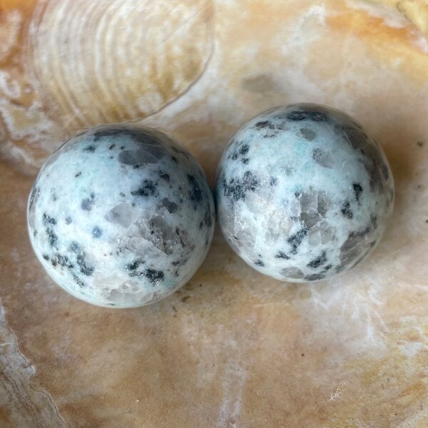 Kiwi Jasper Small Crystal Spheres/Crystal Balls