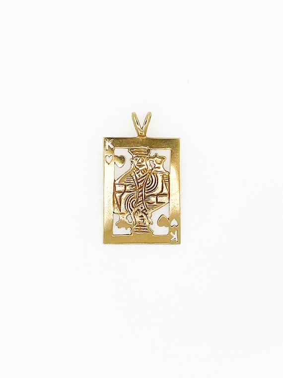 King Of Hearts Pendant in 14k Yellow Gold