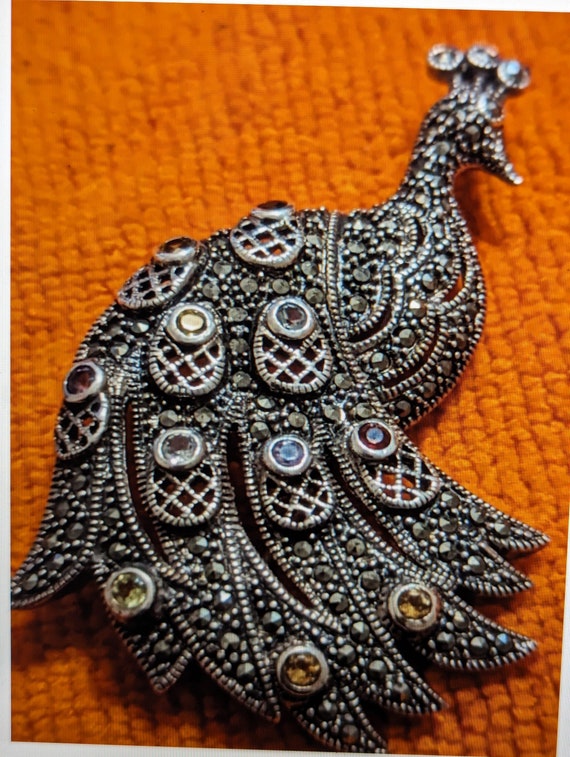 Vintage 925 Sterling Peacock with multi-colored Ma