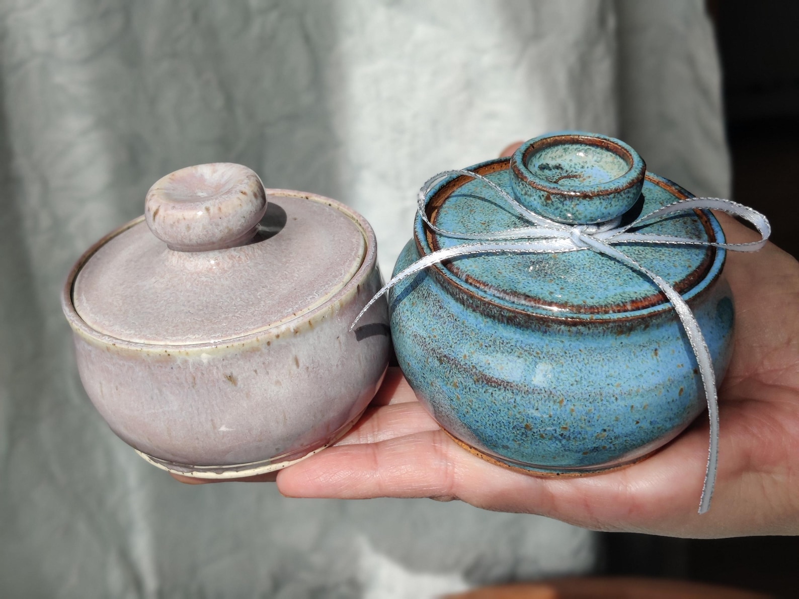 Ceramic Salt Jar with Lid - Medium pink/purple