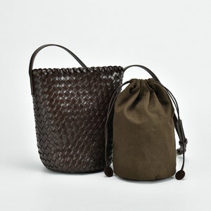 Cowhide Leather Hand Woven Bucket Bag, Ladies Hobo Holiday Bag, Weekend Basket Bag, Small Beach Bag