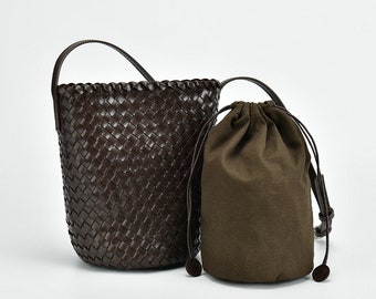 Cowhide Leather Hand Woven Bucket Bag, Ladies Hobo Holiday Bag, Weekend Basket Bag, Small Beach Bag