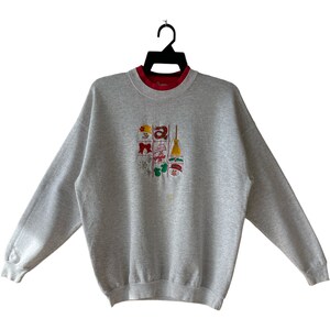 Vintage 90’s Snowman Stuff Embroidery Stitching Sweatshirt Vintage Cute Snowman Crewneck Small Logo Pullover Snowman Sweater