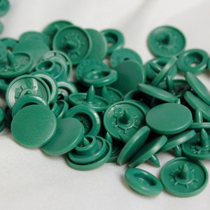 Craft Sha Leathercraft Tool 10 Piece Green Cap Round Leather Snap Fasteners, Large 13mm Press Stud Metal Segma Buttons, for Leatherworking
