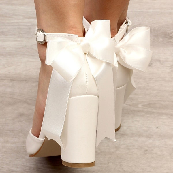 Bridal Block Heels shoes with bow - D'Orsay ankle strap heels - ivory Shoes for bride - Women's Wedding shoes