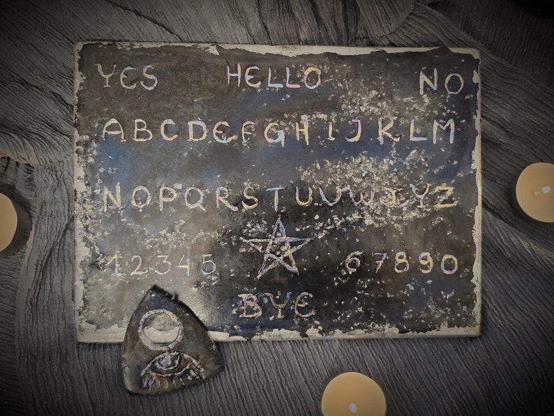 Kit Coffret Divination Planche Ouija Runes De Sorcière Mallette De ...