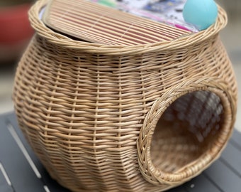 Willow Pet Carrier, Wicker Pet House, Handmade Cat House, Rattan Doghouse, Custom Wicker Pet Carrier, Custom Wicker Baskets