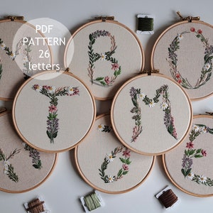 Stickmuster PDF, Stickmuster 26 Buchstaben,Blumen Monogramm, Florales Alphabet Stickmuster, Sofortiger digitaler Download Muster