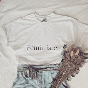cadeau drôle homme viril virilité féministe' T-shirt chiné unisexe