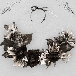Gothic wreath Victorian black wreath Gothic black home decor Black goth moody romance Halloween wreath for front door Halloween ideas