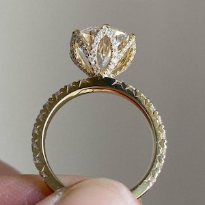 2 Carat Round Cut Moissanite Engagement Ring 14K Gold 6-Prong Solitaire Ring Tulip Basket Wedding Ring Promise Anniversary Ring For Women