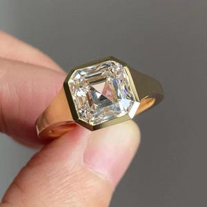 4 Carat Asscher Cut Solitaire Ring for Men 14K Solid Gold Solitaire Bazel Set Moissanite Mens Promise Ring for Him Proposal Ring for Him