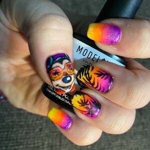 Tropical mouse press on nails